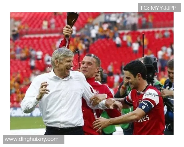 冲突升级！阿森纳与教练发生激烈争执